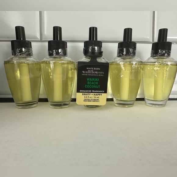 17 B&BW Waikiki Beach Coconut Wallflower Refills - Picture 4 of 7